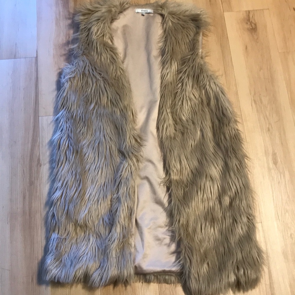 Faux fur vest